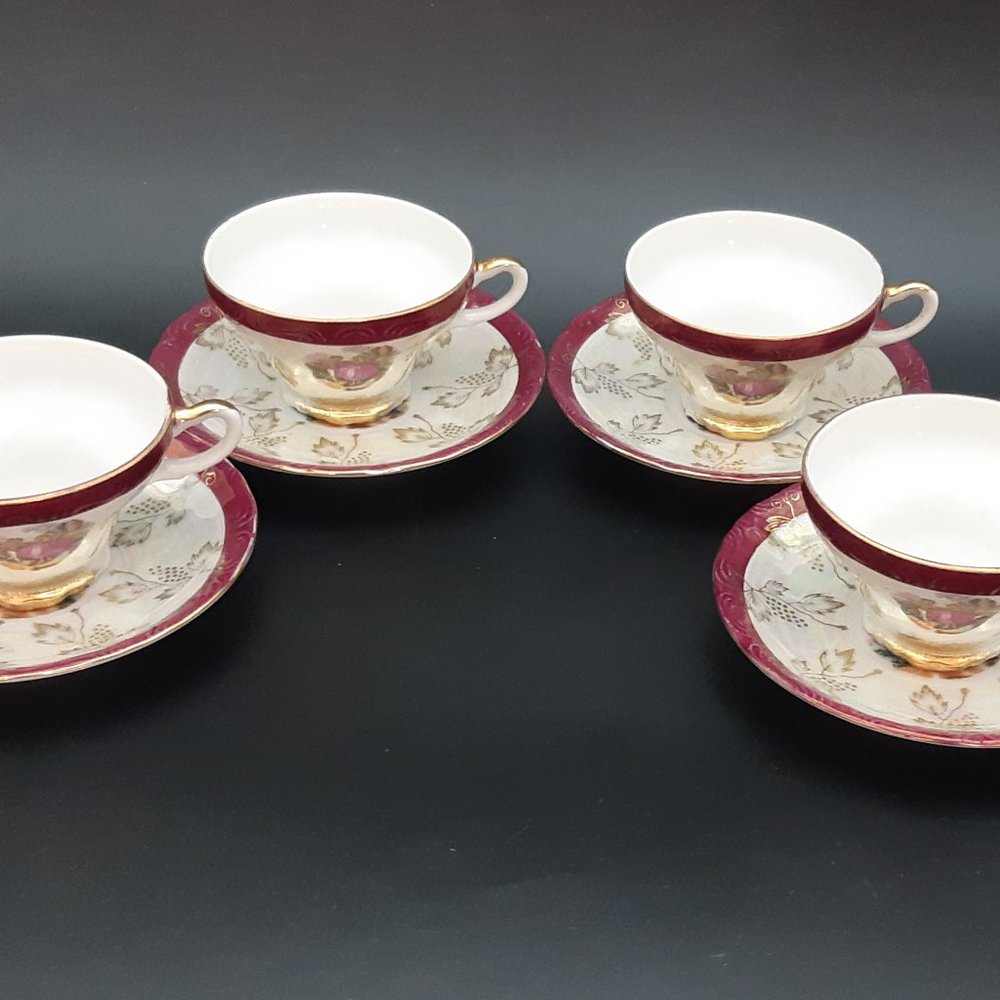 Set of 4 Teacups and Saucers
